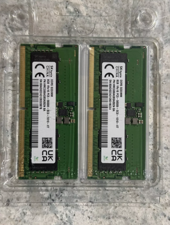 Hynix 16GB (2x8GB)