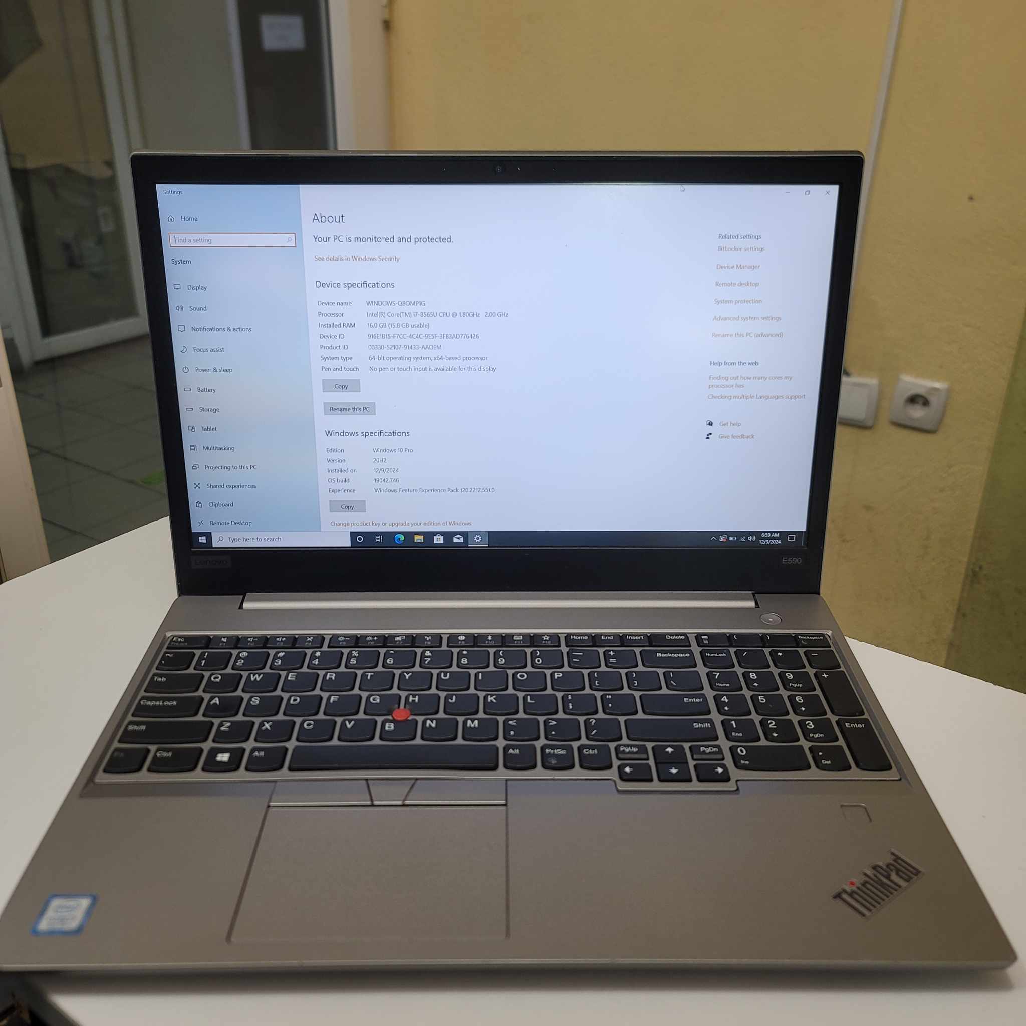 Lenovo Thinkpad E580 -15.6 Core I7,FHD IPS (8Gen)